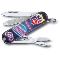 Ніж складаний Victorinox Classic Le (0.6223.L1906) Ніж складаний Victorinox Classic Le (0.6223.L1906)