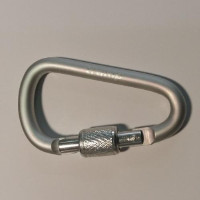 Карабін алюмінієвий Tramp з муфтою 6 см, TRA-007 білий Карабін алюмінієвий Tramp з муфтою 6 см, TRA-007 білий