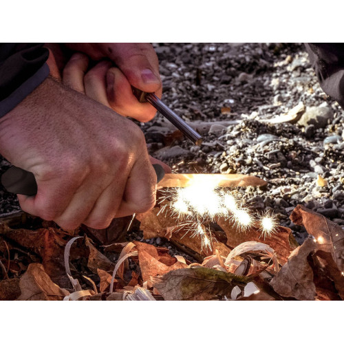 Ніж Morakniv Bushcraft Survival Нержавіюча сталь Чорний колір Кресало
