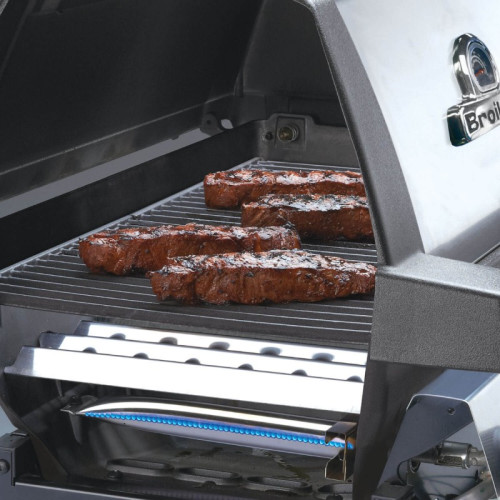 Гриль газовий Broil King Monarch 340