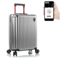 Чемодан Heys Smart Connected Luggage (S) Silver Чемодан Heys Smart Connected Luggage (S) Silver