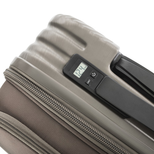 Чемодан Heys Charge-A-Weigh ll (M) Taupe (10131-0058-26)