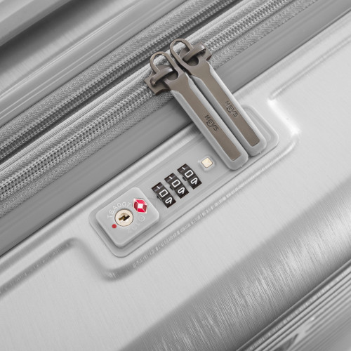 Чемодан Heys Edge (M) Silver