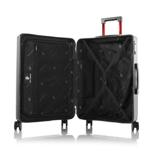 Чемодан Heys Smart Connected Luggage (S) Black